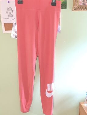 Nike Girls' Coral Leggings with White Logo